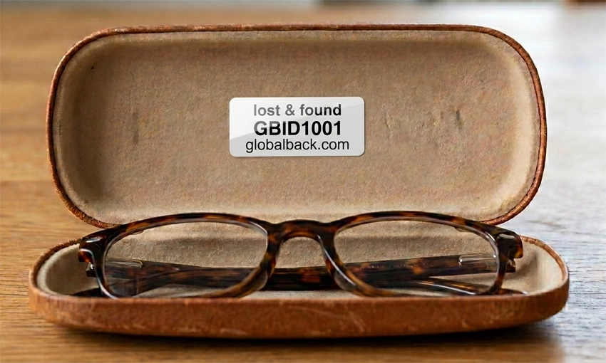 Brillenetui mit GBID
